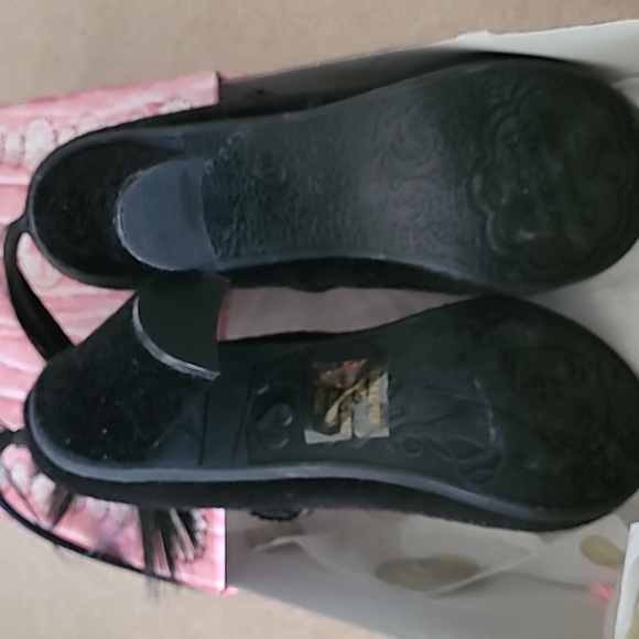 Hot Chocolate Design Chocolaticas Black Unicorn shoes BNIB - Picture 8 of 8